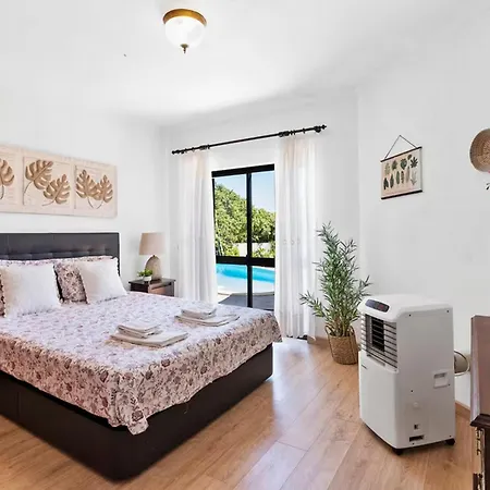 With Sea-view Close To Villa